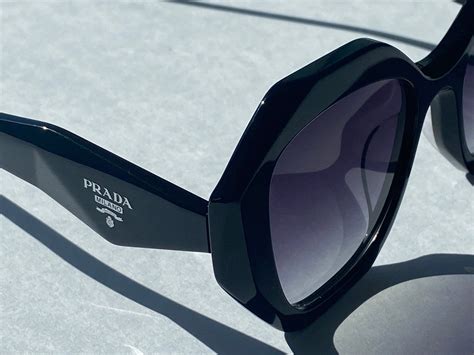 prada retro sunglasses|old prada sunglasses design.